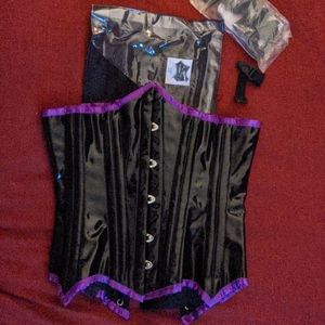 Shiny PVC (?) Corset 22"